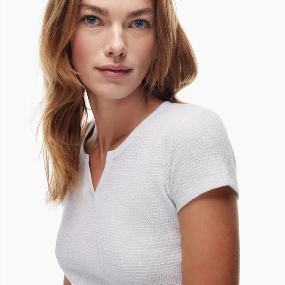 TNA Aritzia Notch Waffle White T-Shirt - Picture 2 of 6
